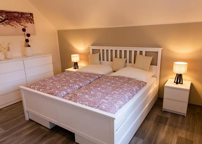 Schwalbennest-grosskoschen *