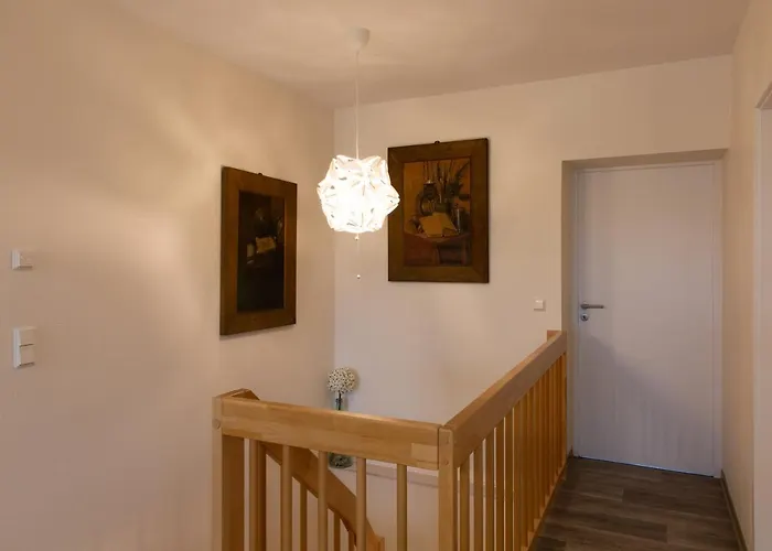 Schwalbennest-grosskoschen